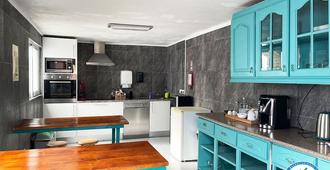 Vintage Place - Azorean Guest House - Ponta Delgada - Kitchen