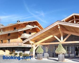 Hôtel Prestige Odalys Le Chamois - La Clusaz - Bina