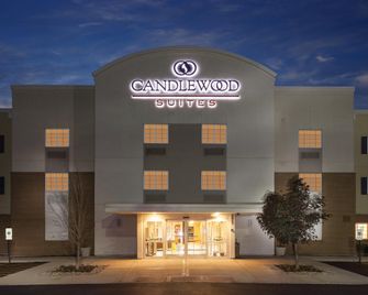 Candlewood Suites Aurora-Naperville By IHG - Aurora - Budova