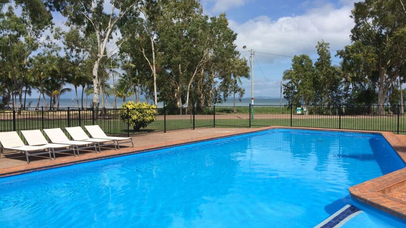 Arcadia Village Motel