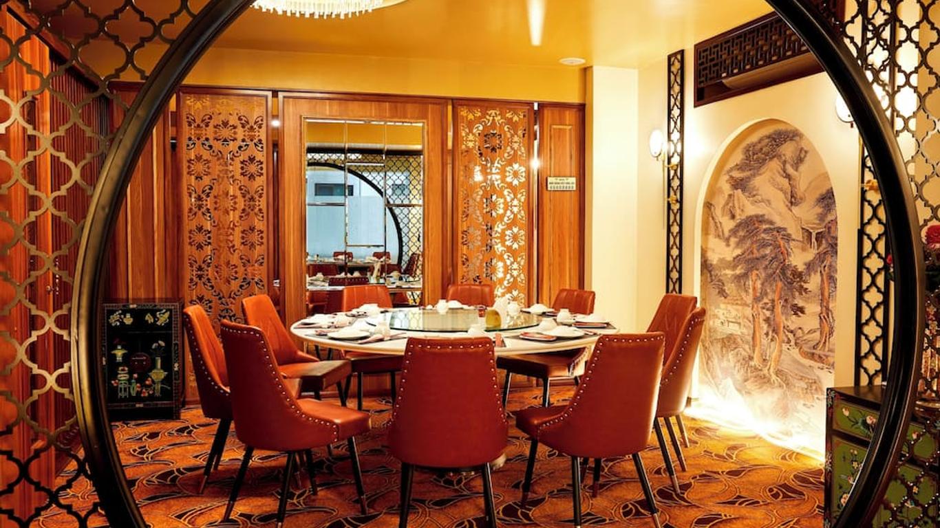 Sam Royal Apartment