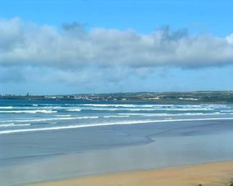 Sancta Maria Hotel - Lahinch - Beach