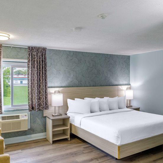 Bedroom view of Mamma's Inn