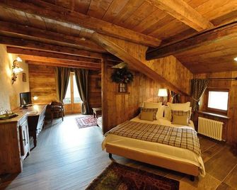 La Madonnina del Gran Paradiso - Cogne - Bedroom