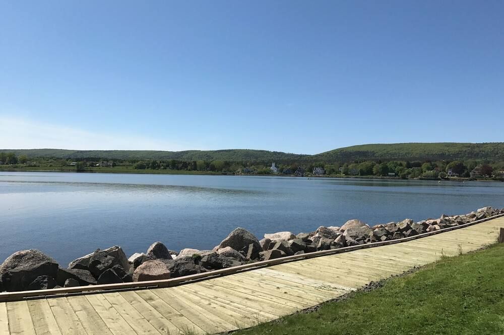 Oceanfront oasis located in historical Annapolis Royal. - Annapolis Royal - Bazén