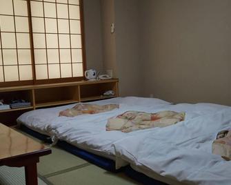 Annex Katsutaro Ryokan - Tokyo - Bedroom