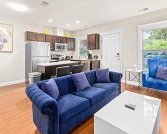 Affordable 2-BR Heart of Detroit - Detroit