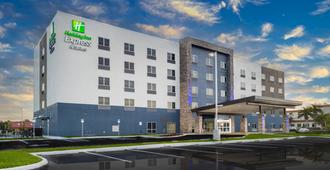 Holiday Inn Express & Suites - Fort Myers Airport, An IHG Hotel - Fort Myers