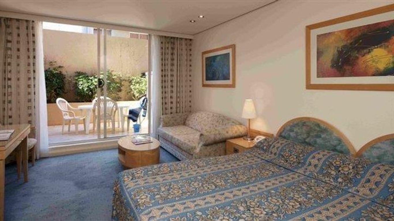 Coogee Sands Hotel & Apartments