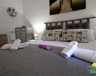 Maremma Holidays-Casa Magò - Follonica - Sypialnia