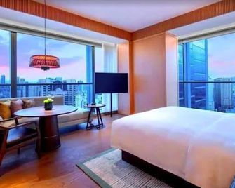 Hyatt Place Kunming South Railway Stati - Kunming - Bedroom