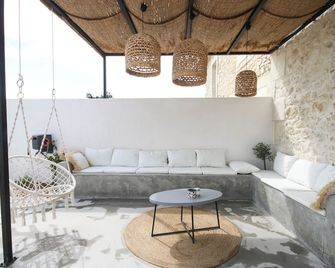 Villa Du Domaine Mas Lafleur 4 Personnes - 沙托勒納爾 - 客廳