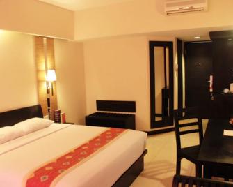 Losari Hotel & Villas Kuta Bali - Kuta - Bedroom