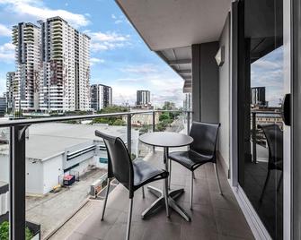 The Capitol Apartments - Brisbane - Balcón