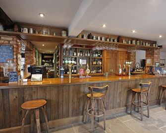 The Plough Inn - Dorking - Bar