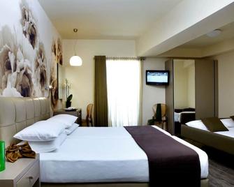 Mouikis Hotel Kefalonia - Argostoli - Bedroom