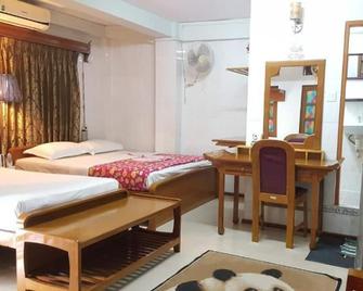 Chan Myae Guest House - Rangoon - Slaapkamer