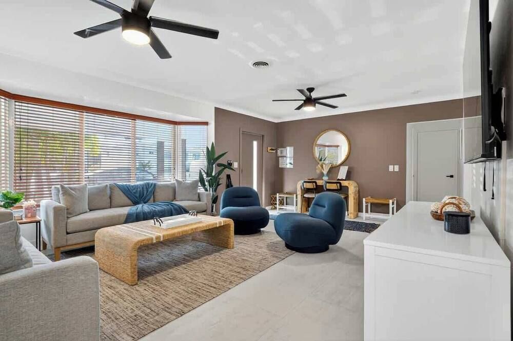 Heated Pool Villa with Mini Golf & Game Room Fort Lauderdale - Fort Lauderdale