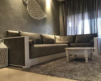 F'Dar R & B Apartment with Pool & Mountains View - Agdal - Salon