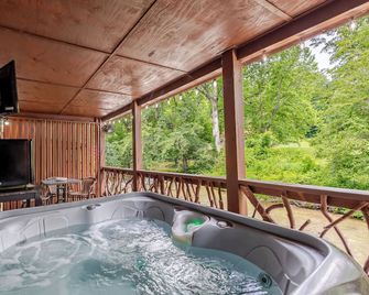 Qualla Cabins and Motel Cherokee near Casino - Whittier