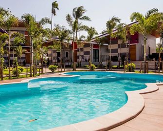 Baan Pran Boutique Resort - Pran Buri - Piscina