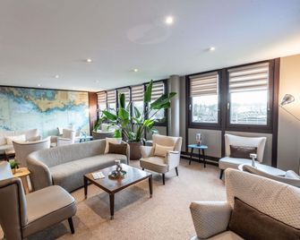 Hôtel Mercure Rennes Cesson - Cesson-Sévigné - Oleskelutila