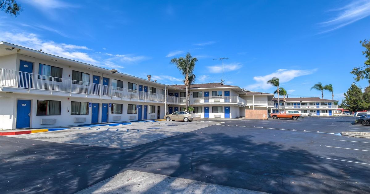 Motel 6 Stanton £51. Stanton Hotel Deals & Reviews KAYAK