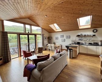 Ptarmigan Lodge - Pitlochry - Pokój dzienny