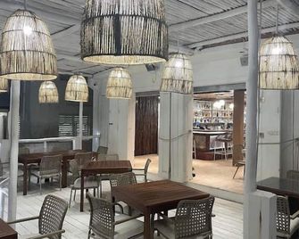 Spindrift Hotel - San Pedro Town - Bar