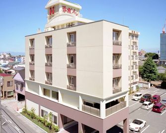 Business Hotel Isesaki Heisei Inn - Isesaki - Edificio