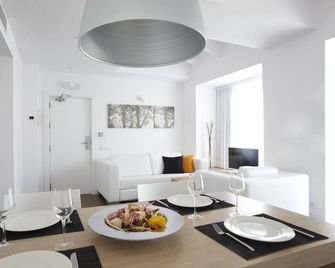 Ibiza Sun Apartments - Ibiza - Sala pranzo