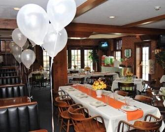 Bridges Guest Quarters - Abbottstown - Restaurant