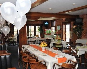 Bridges Guest Quarters - Abbottstown - Restaurant