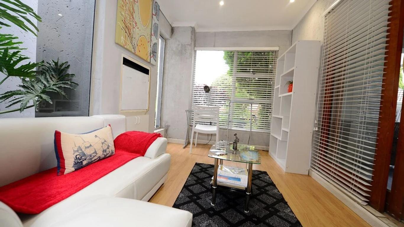 كورجي جيست هاوس