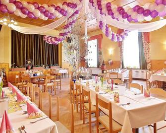 21 twin rooms - Landhotel Neuwiese with traditional inn An der Mühle - Elsterheide - Restaurant