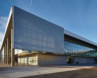 Residence & Conference Centre - Hamilton - Hamilton - Edificio