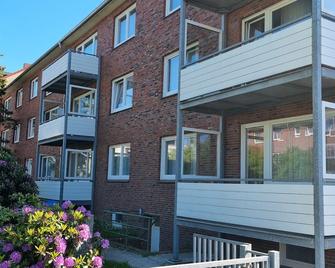Nordseehotel Fewos - Wilhelmshaven - Building