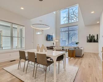 8 - Music Hill - The Music City Collection - Goodlettsville - Dining room
