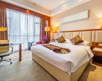 Jin Peng Plaza Hotel - Chuzhou - Slaapkamer