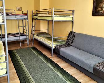 Hostel Omega - Rzeszow - Bedroom