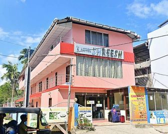 Hotel Shreesh Neil - Lakshmanpur - Building