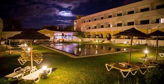 Hotel Dom Fernando - Evora - Pool