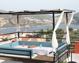 Lizo Hotel - Kalkan - Parveke