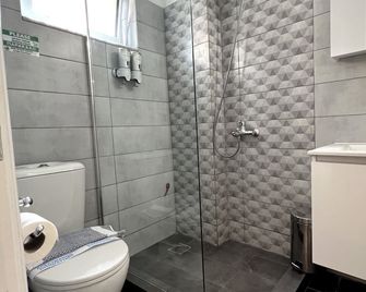 Allure Athens Urban Suites - Atenas - Baño