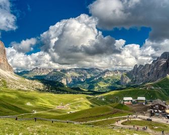 Hotel Rododendro Val di Fassa - Campitello di Fassa