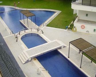 Beach and beautiful swimming pools apartment in Plaza de Europa area - Salou - Piscina