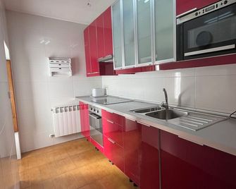The Feng Shui House Perseverance for 4 people - Sepúlveda - Cucina