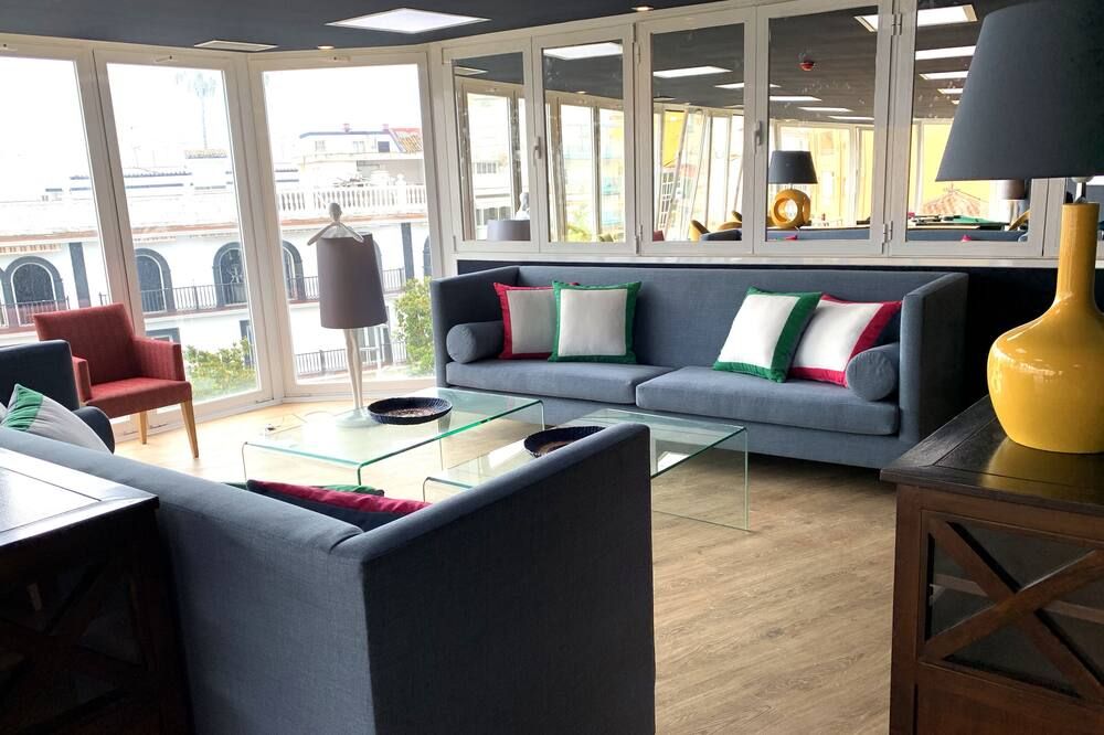 هوتل سيرينو توريمولينوس - للبالغين فقط - توريمولينوس - غرفة معيشة