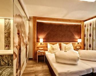 Hotel Arnika - Ischgl - Bedroom