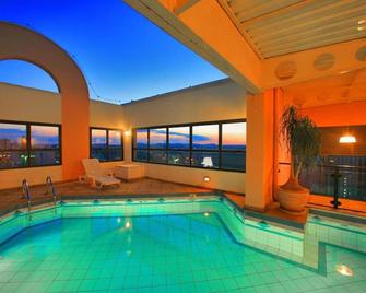 New Life Piracicaba by Atlantica - Piracicaba - Piscina